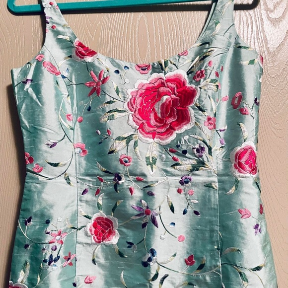 NEW Silk Italy Fiori di Zucca Pencil Elegant Dress Embroidery Light Blue Floral - Picture 2 of 6